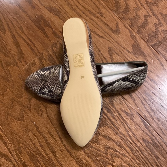 NIB Lissa Nude Stella Snake Flats, 8.5, - Picture 4 of 6
